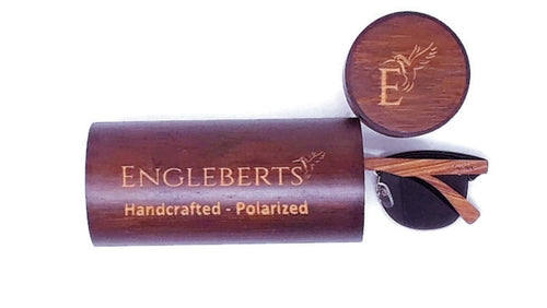 Sonnenbrille aus Walnussholz im Clubmaster-Stil mit Bambusetui, polarisiert